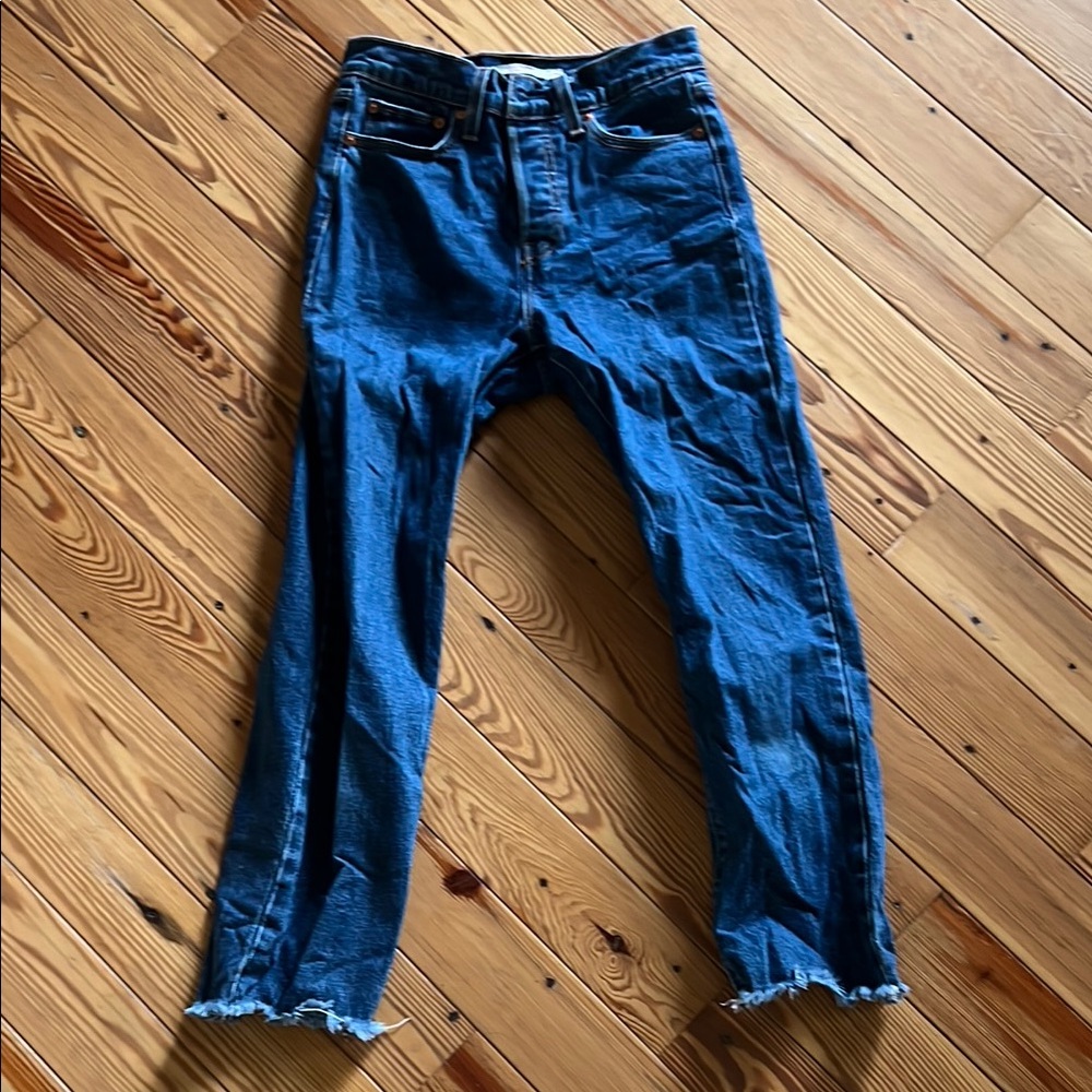 Levi’s Wedgie Straight Jeans (26 fits like 25)